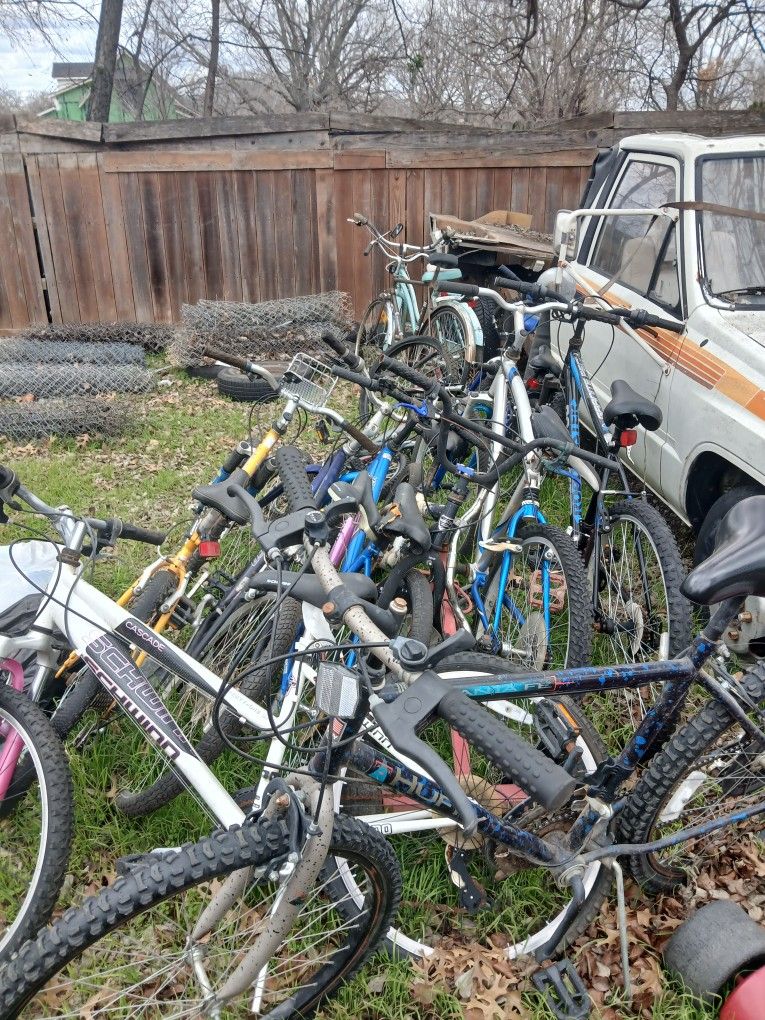 Lot Bikes