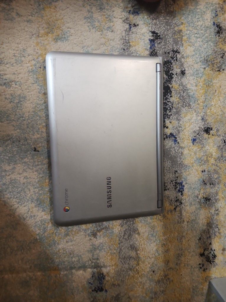 Samsung Chrome Labtop