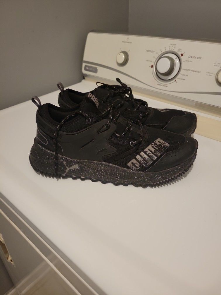 Mens Pumas
