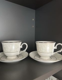 Lenox Teacup Saucer set
