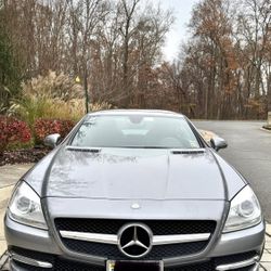 2012 Mercedes-Benz SLK-Class