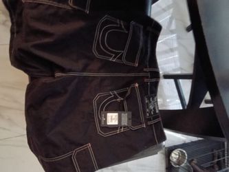 Try religion cargo shorts