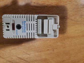 International power adapter