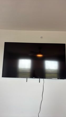 Hiro (Roku ) 65 inch TV