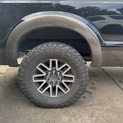 37x12.5r20