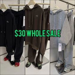 Alo yoga hoodie and crewneck whole sale