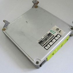 1985 Toyota Celica 22RE ECU Fuel Injection Engine Control Computer OEM