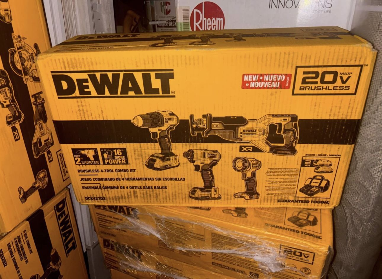 DEWALT 20V MAX 4-Tool Brushless Power Tool Combo Kit w/ Soft Case (2-Batteries and Charger Included)