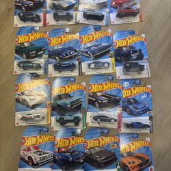 HOTWHEELS x16 all for 20