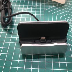 Iphone Charging And Syncing Dock