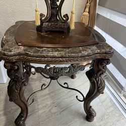 2 end tables set