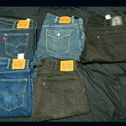 5 Levi Pants 40x32