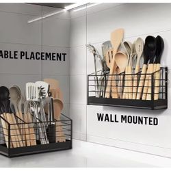 Kitchen Utensil Holder,Matte Black Metal Holder With Wooden Base,Farmhouse Cooking Utensil Storage