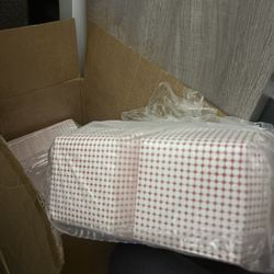 PAPER RED PLAID SANDWICH BOXES