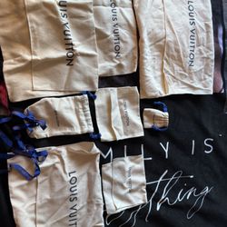 Lv Dust Bags