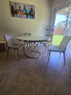 Irene 5 piece dining set chrome finish