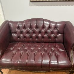 Antique Living Room Furniture Set. 