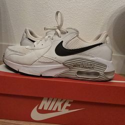 Nike Air Max 95 Essential