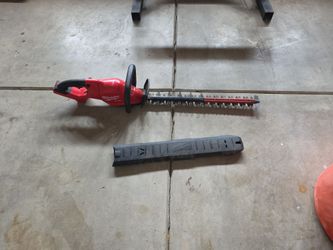 Milwaukee hedge trimmer