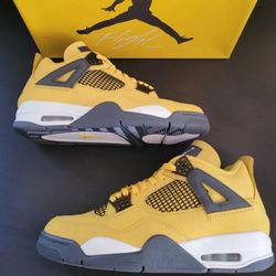 Jordan 4 Lightning
