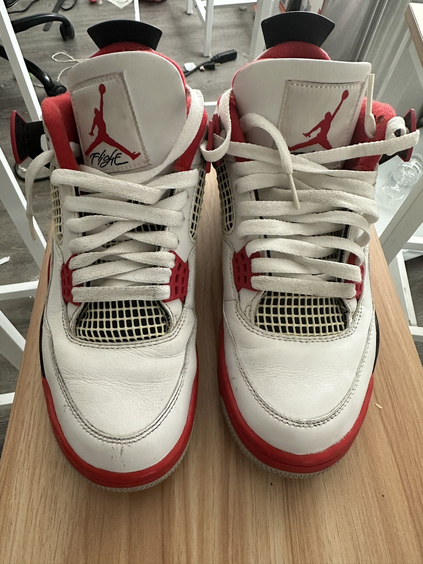 Jordan 4 Fire Red