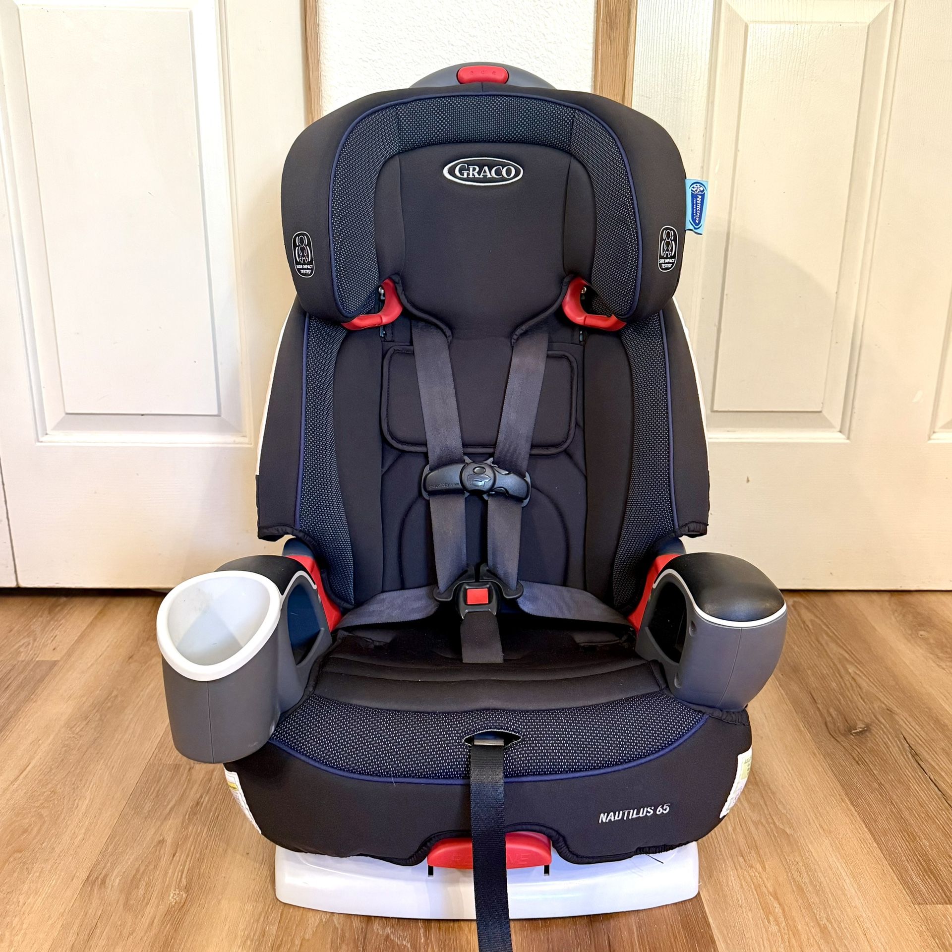 Like New Graco 3-in-1 Harness Booster Car Seat