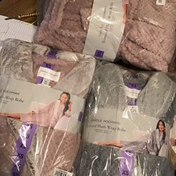 New Women Bath Robes Size XS Only 