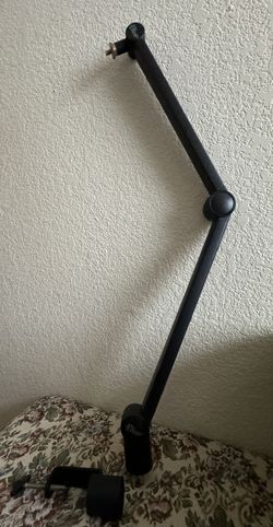 Logitech Blue Yeti Mic Arm