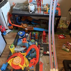 Hot Wheel City