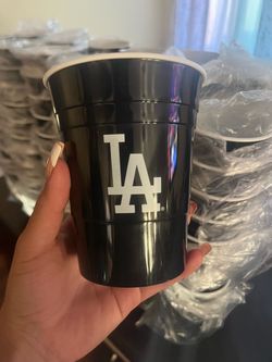 LA HARD DURABLE PLASTIC CUPS