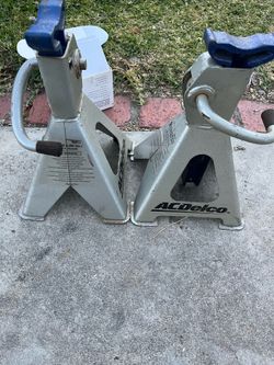 Jack Stands