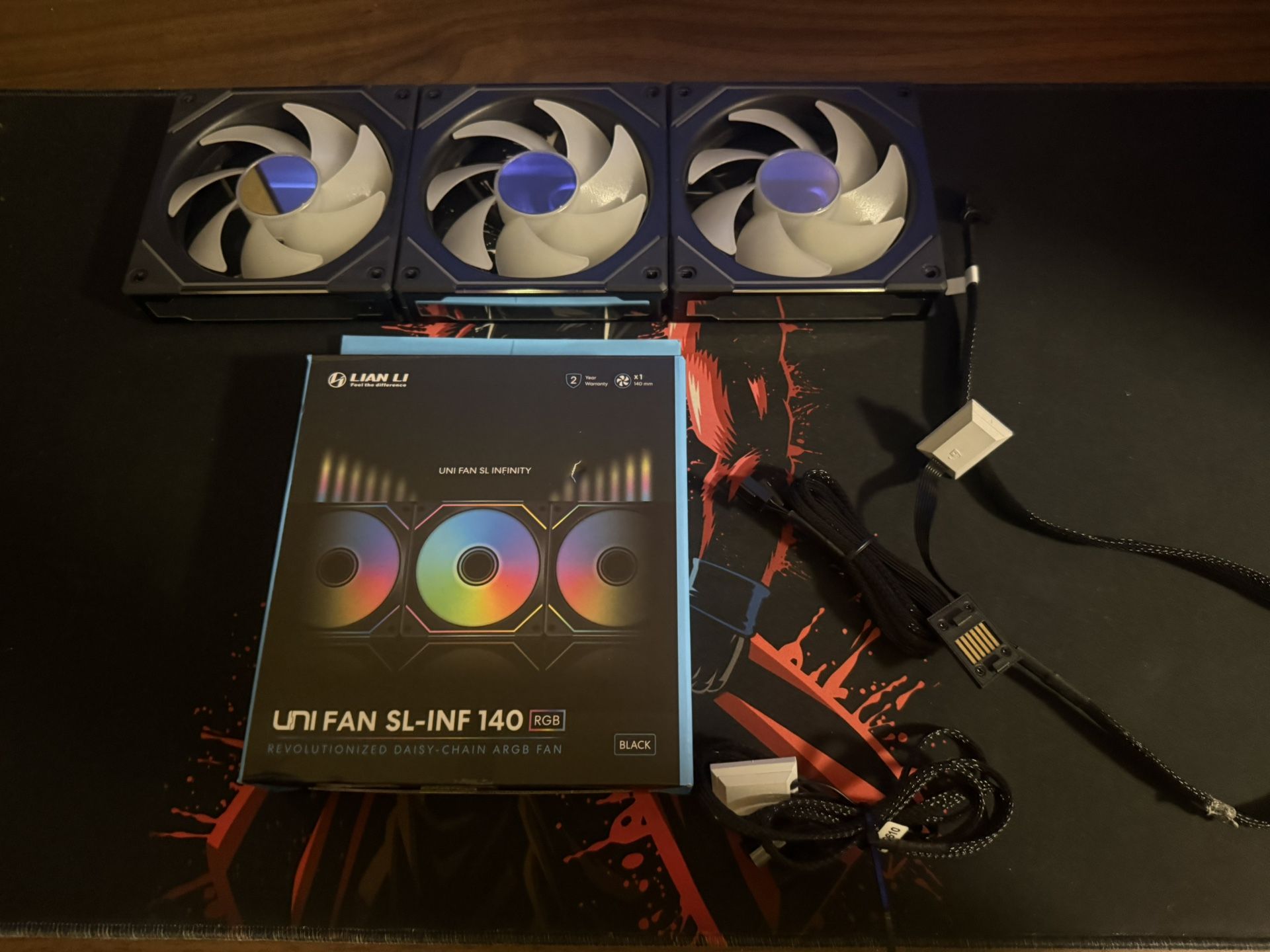 Lian li Uni fan Sl-120 And 140 Fans