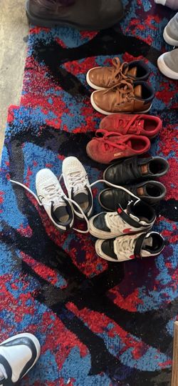 Boys size shoes 11-12