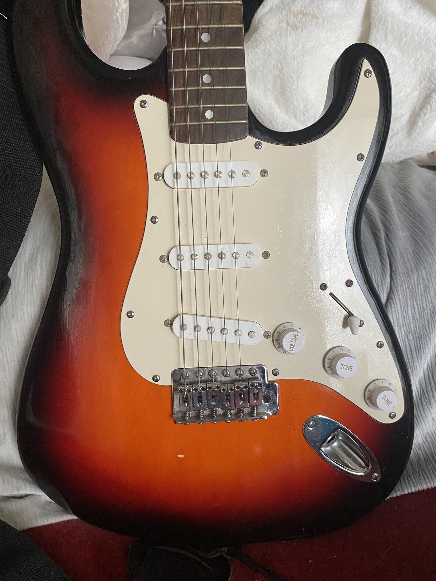 Used Electric Guitar