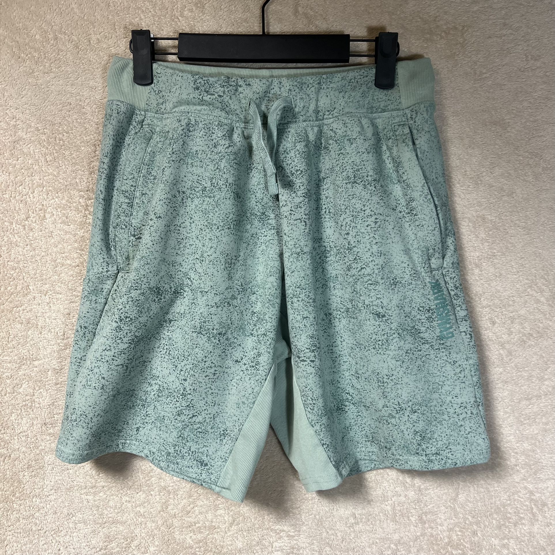 Gymshark Sweat Shorts 8” Mens Small Green