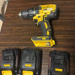Dewalt 20 V Brushless Drill Three Batteries 20 V All Works