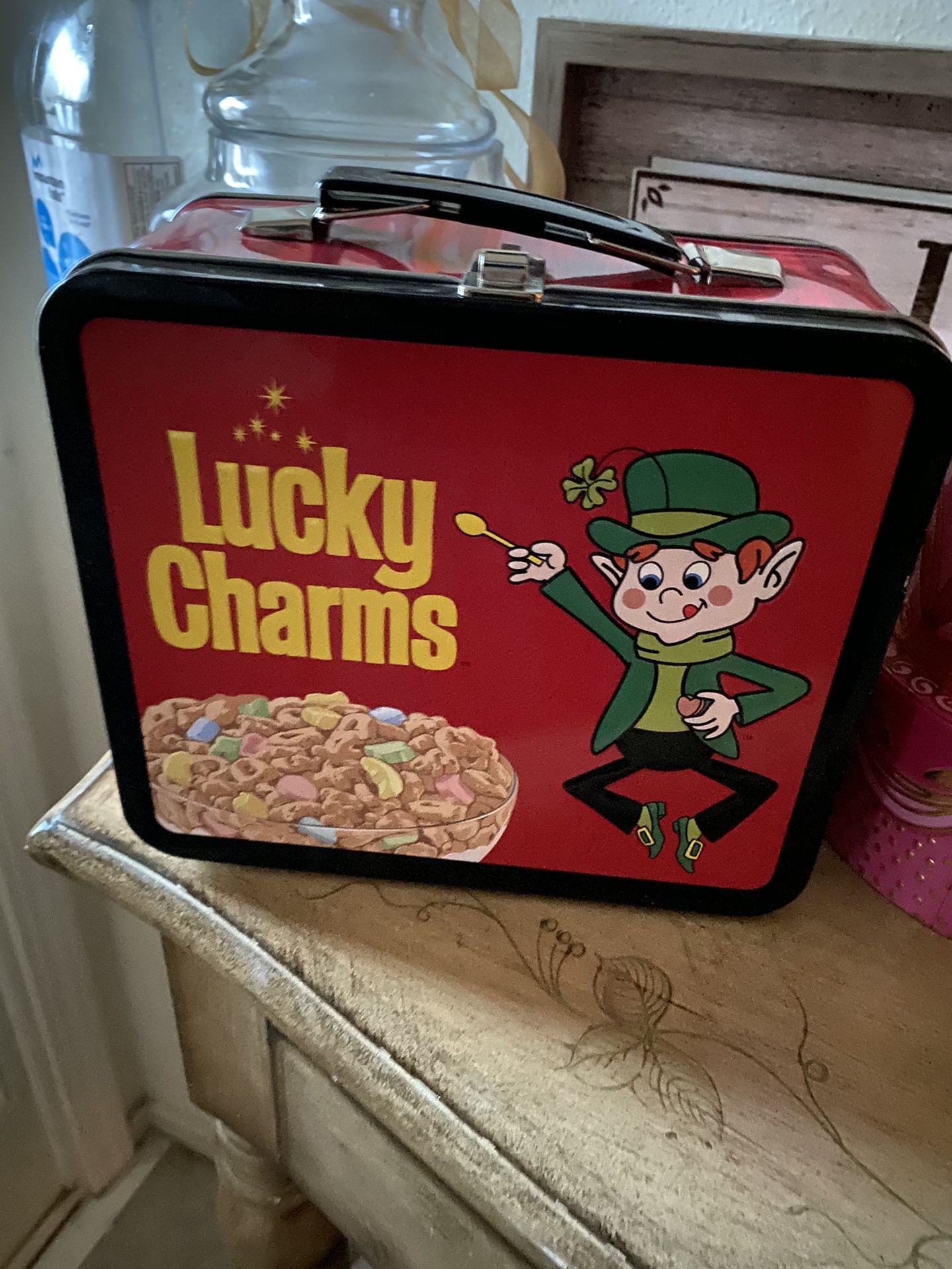 Lucky Charm And Trix Metal Lunch Box In Great Cond