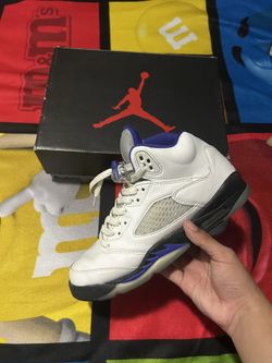 Jordan 5 “Concord”