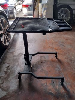 Mechanic Stand