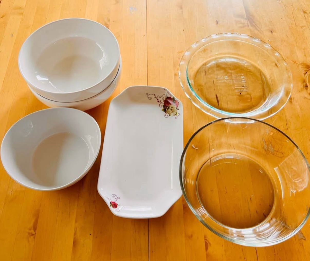 Kitchen Serving Bowls, Fruit Tray, Pie Baking Dish 