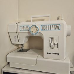 Sewing Machine/machina De Coser 