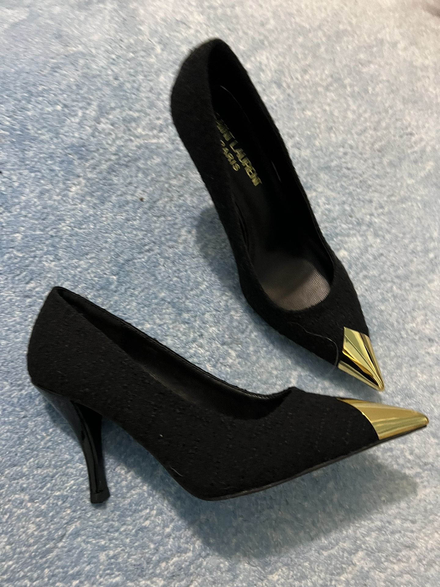 Louis Vuitton // Gold Leather Slingback Heel – VSP Consignment