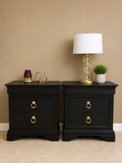 Elegant Matte Black Nightstands