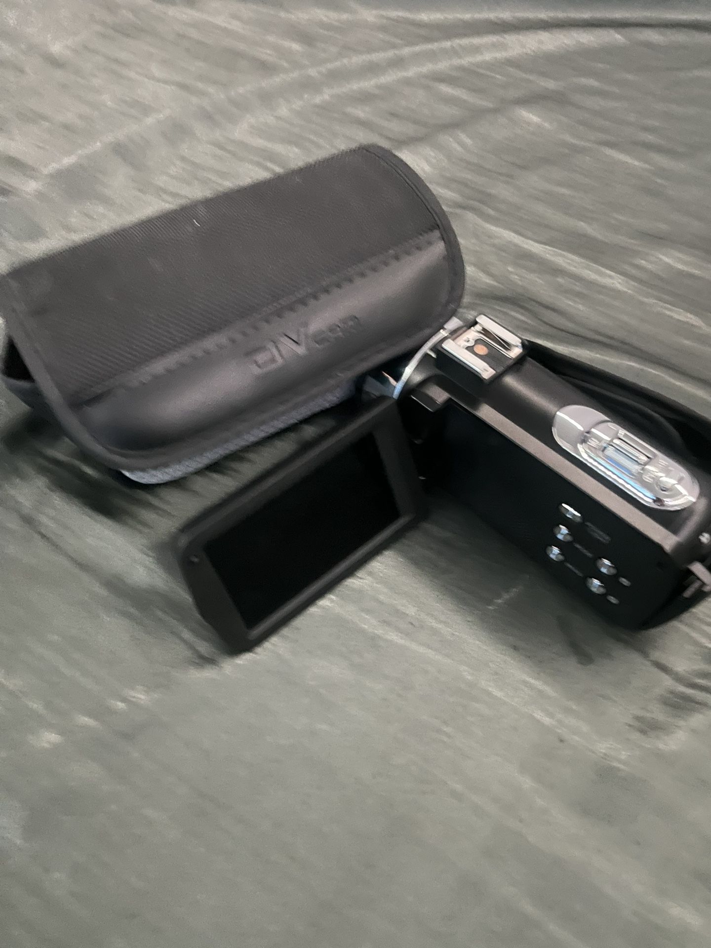 Full HD Camcorder 270° Rotation Screen