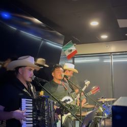 Acordeon y Guitarra
