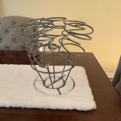 Wine Rack Display- Steel. 