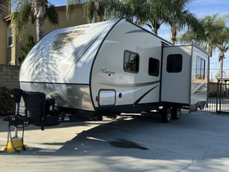 2018 Coachmen Freedom Express