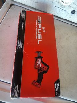 Milwaukee
M18 FUEL 18V Lithium-Ion Brushless Cordless HACKZALL Reciprocating Saw (Tool-Only)