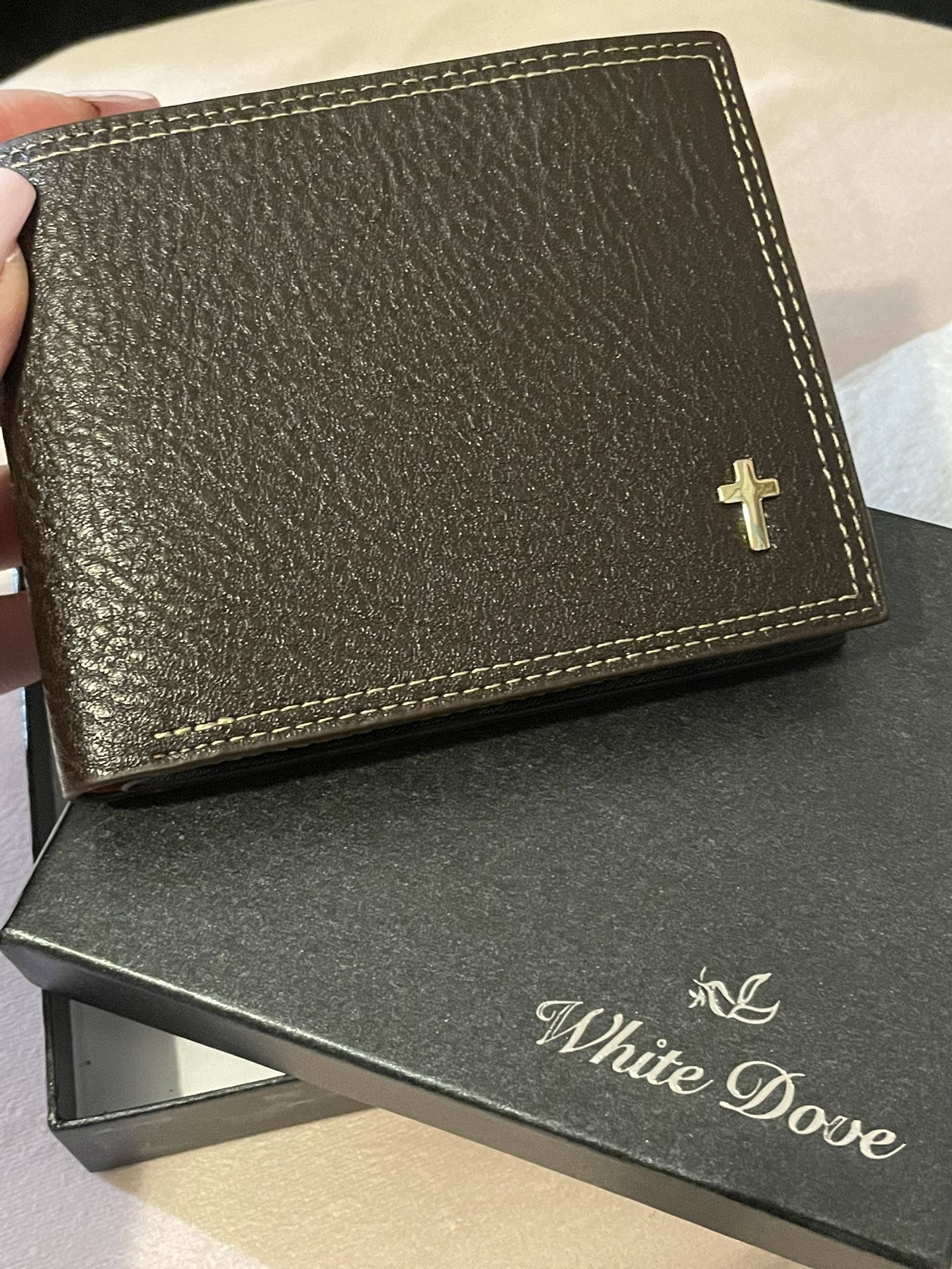 Wallet Brand New In Box Spiritual Leather Only 15$
