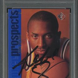 Kobe Bryant HOF Signed 1996-97 SP  134 RC Rookie AUTO Lakers PSA DNA Authentic
